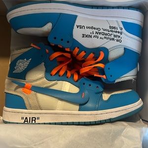 Off-White Jordan 1 UNC